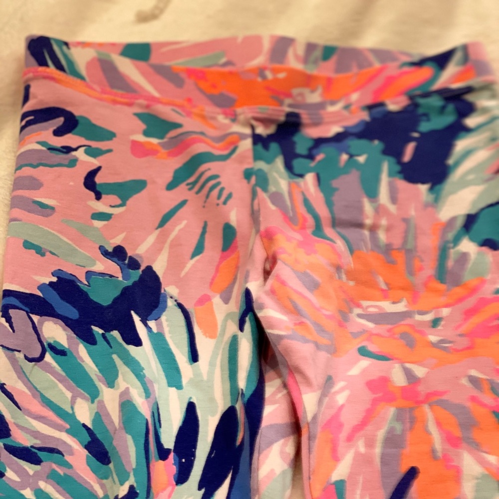 2 pairs of Lily Pulitzer pants size 8/10